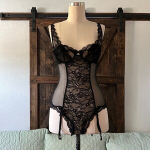 Vintage Victorias Secret black teddy Very Sexy signature band straps Sz-34B